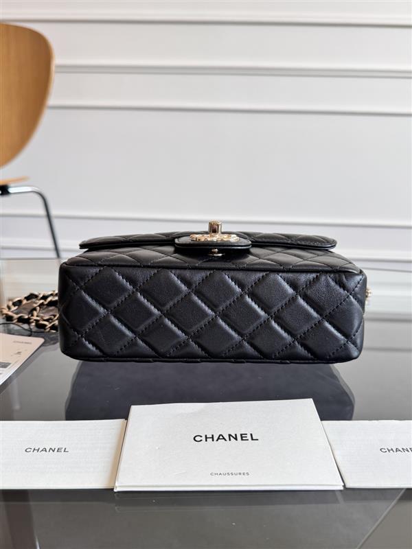 2026131222439620 700